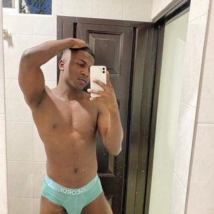 Model - milerjesus bigcock