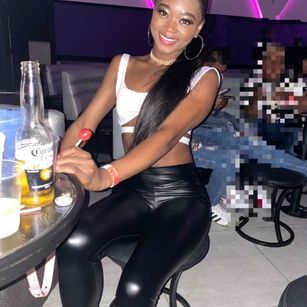 Model - Nia Patherson smalltits