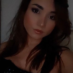 Model - CharlotteLissette cute