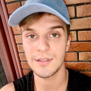 Model - Adam Lawford feet