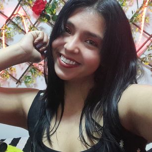 Model - thiara deepthroat