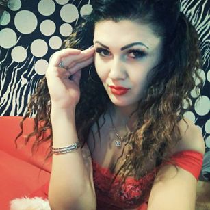 Model - CandyLips mmmm