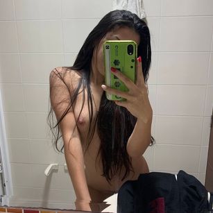 Model - CanelaSin anal