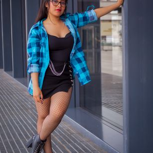 Model - AnthonellaThomas natural