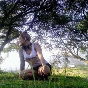 Model - ShanonStone rubia