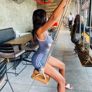 Model - JessieReyez joi