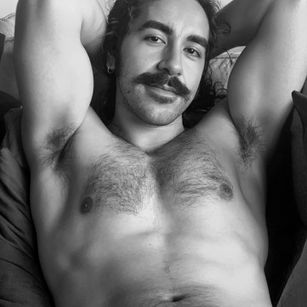 Model - Geraldo_Rivera hairy