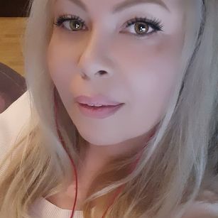 Model - CurvyWhitneyLynn curvy