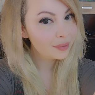 Model - CurvyWhitneyLynn curvy