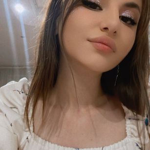 Model - Hines_Arline teen