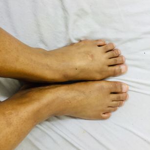 Model - Bustyzii gag