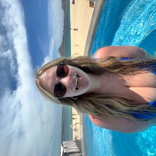 Model - madisonmoonsxo BBW