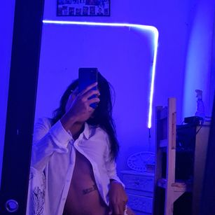 Model - Liz_23 hermosa