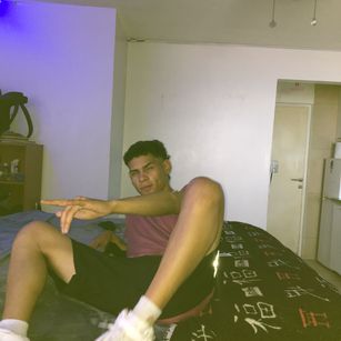 Model - Poysonsam Bigdick