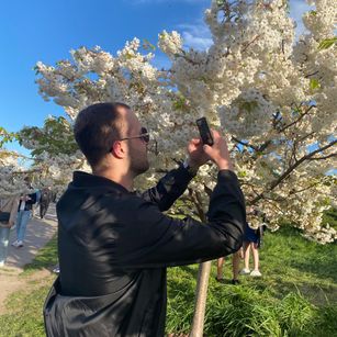 Model - BeltonPlay white