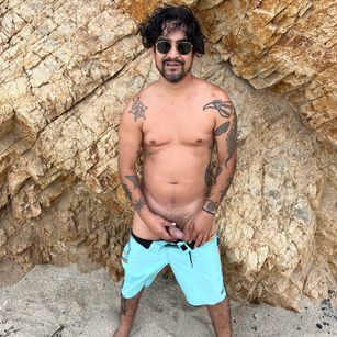 Model - Brooklyn and Lalo American