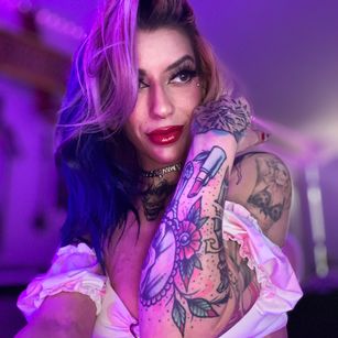 Model - saint Daisy heels