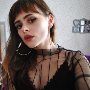 Model - Valeriya  Sareva kinky