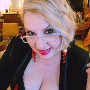 Model - ZiettaMilanese fetish