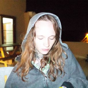 Model - Elena redhead