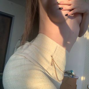 Model - Ilona piercing