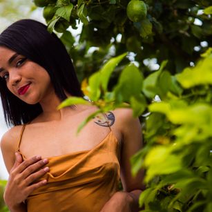 Model - MichelePiper schoolgirl