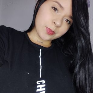 Model - andrea Alvarez latina