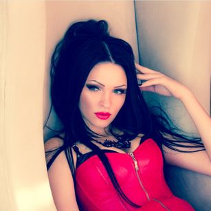 Model - ml_milana feet