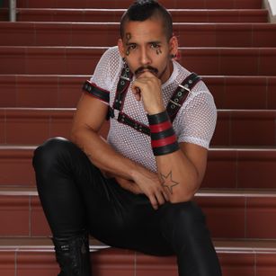 Model - jerod_oh fisting