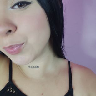 Model - andrea Alvarez latina