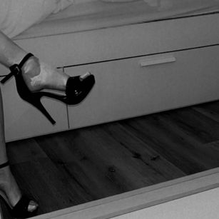 Model - BritHousewife curvy