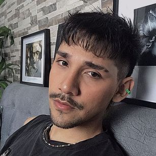 Model - Ethan bigcock