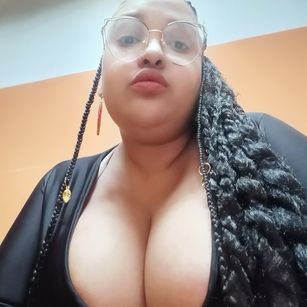 Model - Alexa Brown BBW deepthroat