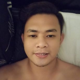 Model - URfutureBABE Hot