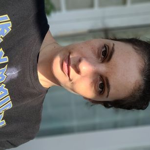 Model - Lana The Virus brainedwoman