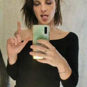 Model - Lana The Virus goddess