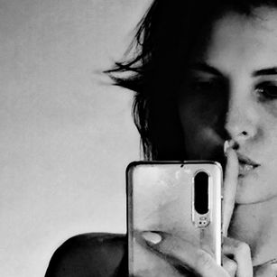 Model - Lana The Virus sexy