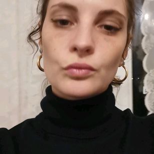 Model - Lana The Virus brain