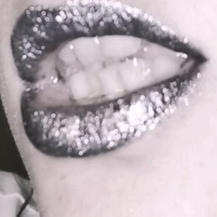 Model - Lana The Virus sexy