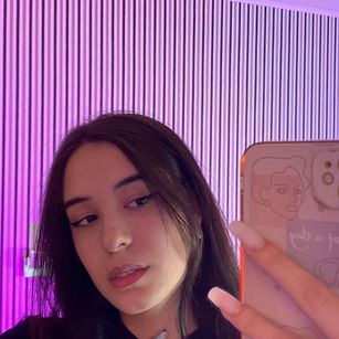 Model - Kate Kili joi