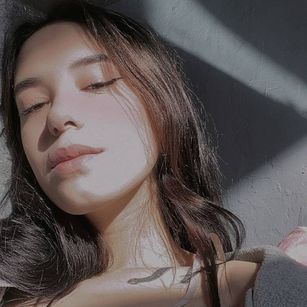 Model - Kate Kili natural