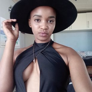 Model - Jaguar nipples