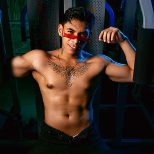 Model - Aiden Strong muscle