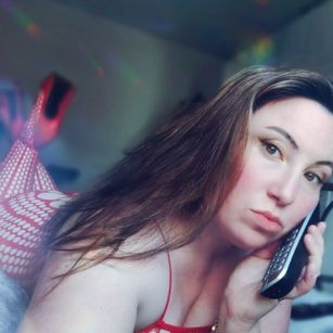 Model - Mistress Clare humiliation