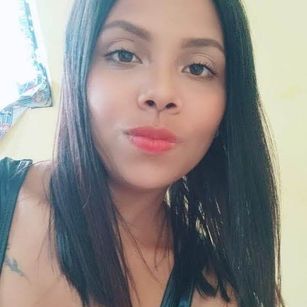 Model - cintyalorens sexo