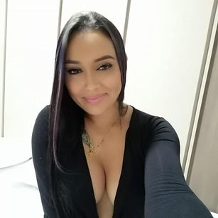 Model - RENATA WILLIAMS colombiano