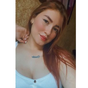 Model - Lexy Grayy latina