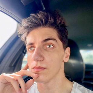 Model - DanWhiteyB ass