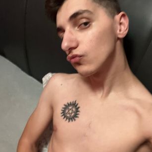 Model - DanWhiteyB dick