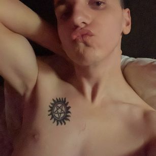 Model - DanWhiteyB anime